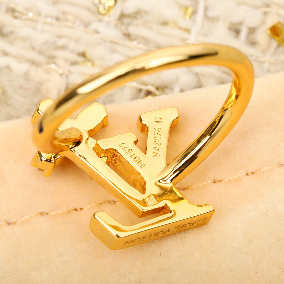 Louis Vuitton Ring